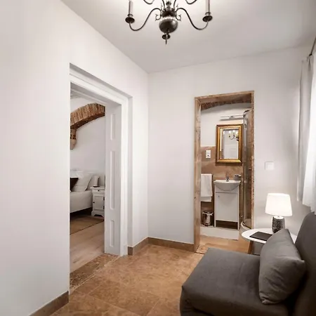 Florand Rooms&wine Шопрон