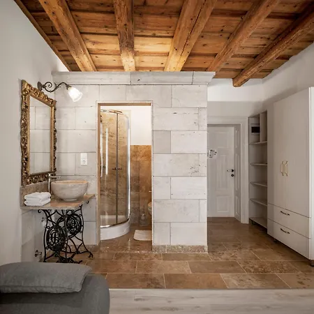 Florand Rooms&wine Шопрон